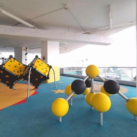 Luxury Homestay R&F Princess Cove Johor Bahru Zewnętrze zdjęcie