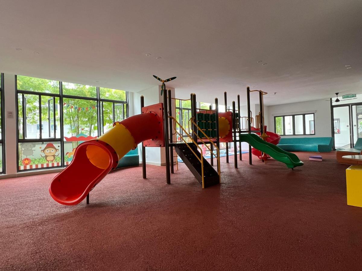 Luxury Homestay R&F Princess Cove Johor Bahru Zewnętrze zdjęcie