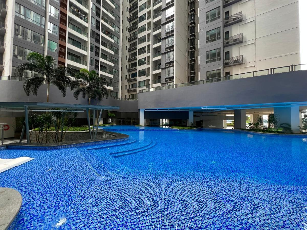 Luxury Homestay R&F Princess Cove Johor Bahru Zewnętrze zdjęcie