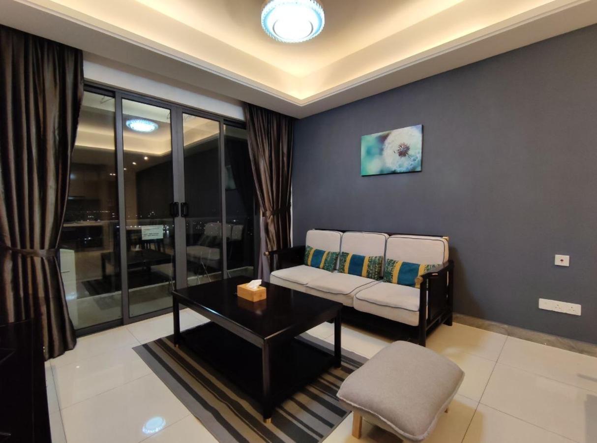 Luxury Homestay R&F Princess Cove Johor Bahru Zewnętrze zdjęcie