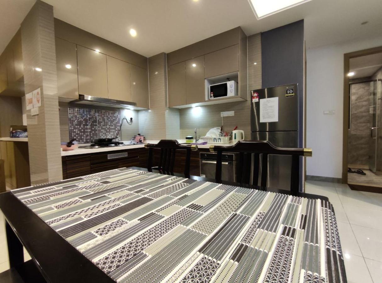 Luxury Homestay R&F Princess Cove Johor Bahru Zewnętrze zdjęcie